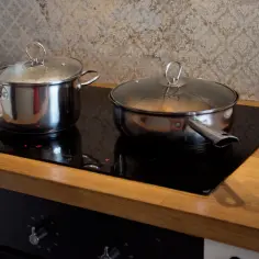 Ile prądu zużywa kuchenka indukcyjna? Sprawdź, ile zaoszczędzisz!