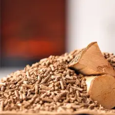 Z czego zrobić pellet? Najlepsze surowce i ich zalety dla domowej produkcji