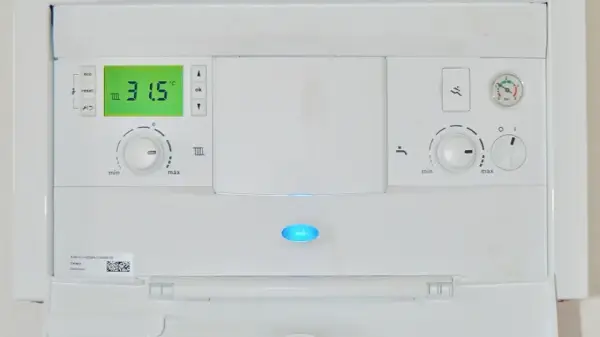 Ile czasu naprawdę nagrzewa się bojler 50l? Sprawdź, jak oszczędzić energię!